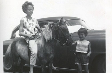 
                    Debra Marquart and her sister Colleen grew up on a farm in North Dakota. This picture was taken in August 1962.
                                            (Debra Marquart)
                                        