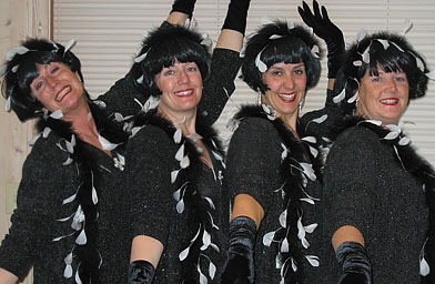 
                    The Caskettes at Chanhassen Dinner Theater before a different "girl group" show in 2006. (Left to right:  Delna, CindyLee, Babs, Mimi)
                                            (Cynthia Ryan)
                                        