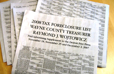 
                    The foreclosure listings as a supplement to the Detroit Free Press.
                                            (Angela Kim)
                                        