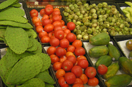 
                    Some of the variety of native foods available at Budget Foods.
                                            (Scott Gurian)
                                        