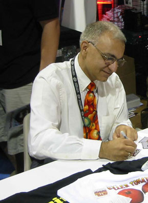 
                    Costa Dillon signing autographs at the San Diego ComicCon. He wrote his nomination "that's the bravest thing I've ever seen a vegetable do."
                                            (Courtesy of Costa Dillon)
                                        
