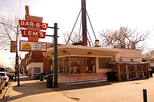 
                    An icon of South Side Chicago, Lem's Bar-B-Q was founded by three brothers who migrated from the South and brought their love of all things hog with them.
                                            (Amy C. Evans)
                                        