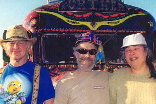 
                    Ken Kesey, George "Hardly Visible" Walker and Carolyn "Mountain Girl" Garcia, in front of the new Further bus.
                                            (Courtesy of Zane Kesey.)
                                        