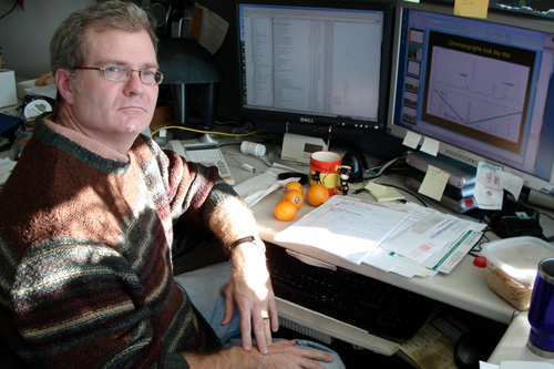 
                    University of Washington's Professor Rick Keil at his desk.  Sound Citizen's environmental spices project is paid for largely out of Rick's own fellowship money.
                                            (Joshua McNichols)
                                        