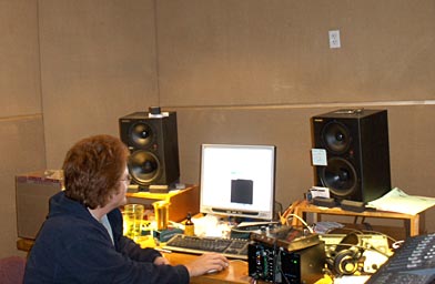 
                    Rafter in his studio.
                                            (Marc Sanchez)
                                        