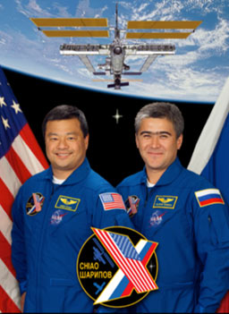 
                    Larry Chiao and Salizhan Sharipov.
                                            (Leroy Chiao)
                                        