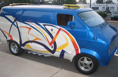 
                    Vans at the 35th Annual Van Nationals
                                            (Lisa Pinkerton)
                                        