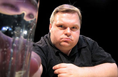 
                    Mike Daisey.
                                            (Mike Daisey)
                                        