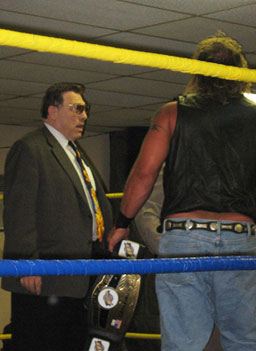 
                    Johnny Fabulous in the ring with The Texas Outlaw.
                                            (Amanda Bidondi)
                                        