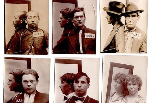 
                    Some police stations used mirrors to get the profile of arrestees at the turn of the century. Some experts say this was a cost-saving method that used less film.
                                            (Courtesy Steidl & Partners Publishing)
                                        